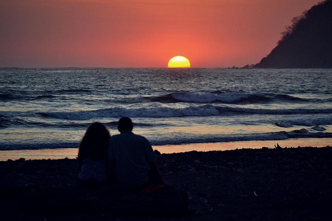 Sunset Chill Out Bed & Breakfast Sámara 외부 사진